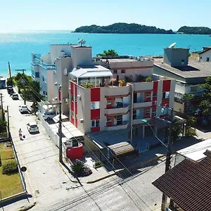 Apartamento Residencial 20m Central&frente Avenida, Bombinhas